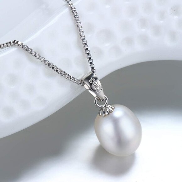 Timeless Freshwater Pearl Pendant Necklace & Earrings Set for Weddings and Gifts - Picture 2 of 7